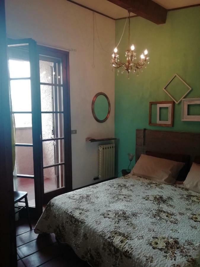 פוזולנגו Casa Laura Garda Lago מראה חיצוני תמונה